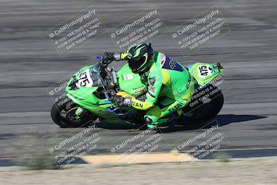 media/Jan-16-2026-CVMA Friday Practice (Fri) [[6f2bf47531]]/3-Racer 2/Session 2 Bowl Entry Pans/